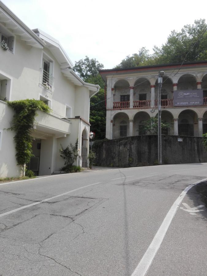 Hotel Il Cortile Friendly House Borgomanero Exterior foto